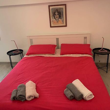 Deni'S Apartments Per 4 Сиракузы Экстерьер фото