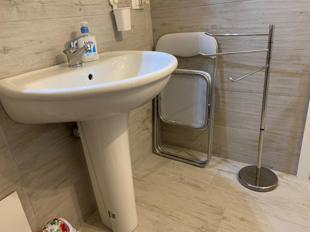 Deni'S Apartments Per 4 Сиракузы Экстерьер фото